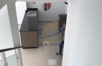Villa - 3 - 4 for sale in Manazel Al Reef 2 - Al Samha - Abu Dhabi