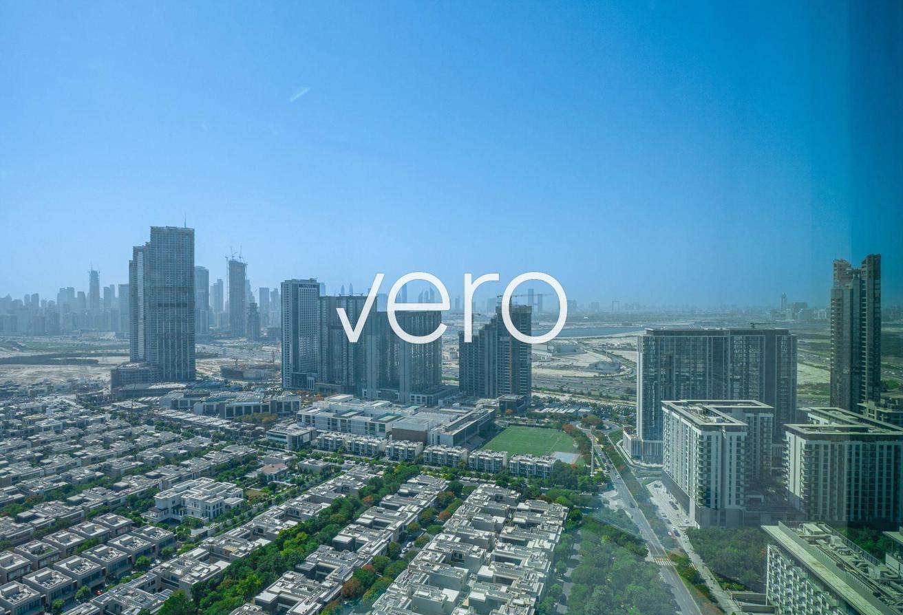 Penthouse | High Floor | Vacant Unit photo 2