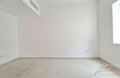 Apartment - 2 - 3 for rent in Taliatela Street - Al Nahda - Sharjah Apartment - 2 - 3 for rent in Taliatela Street - Al Nahda - Sharjah