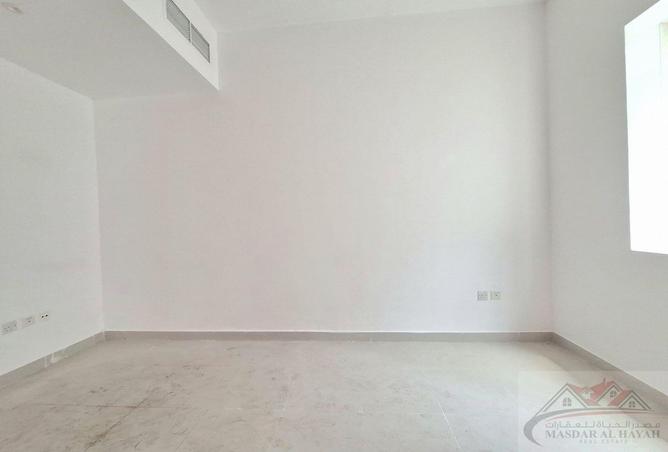 145050612 - Property Image 3