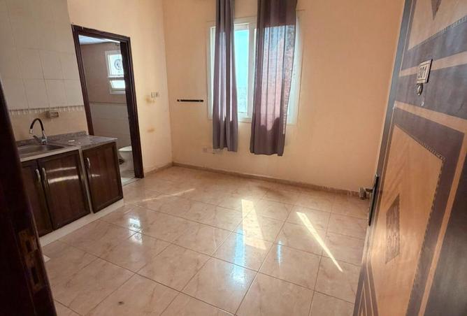114596318 - Property Main Image