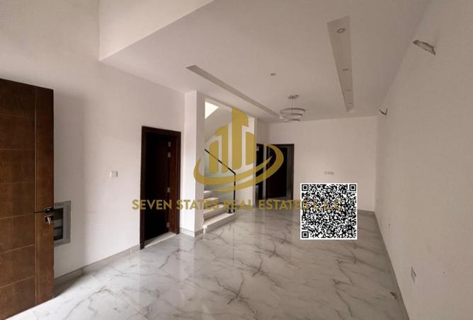 16151605 - Property Image 3