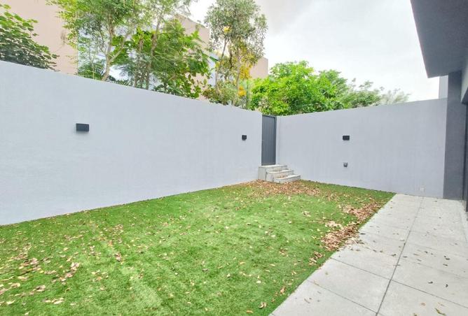 72304992 - Property Image 3