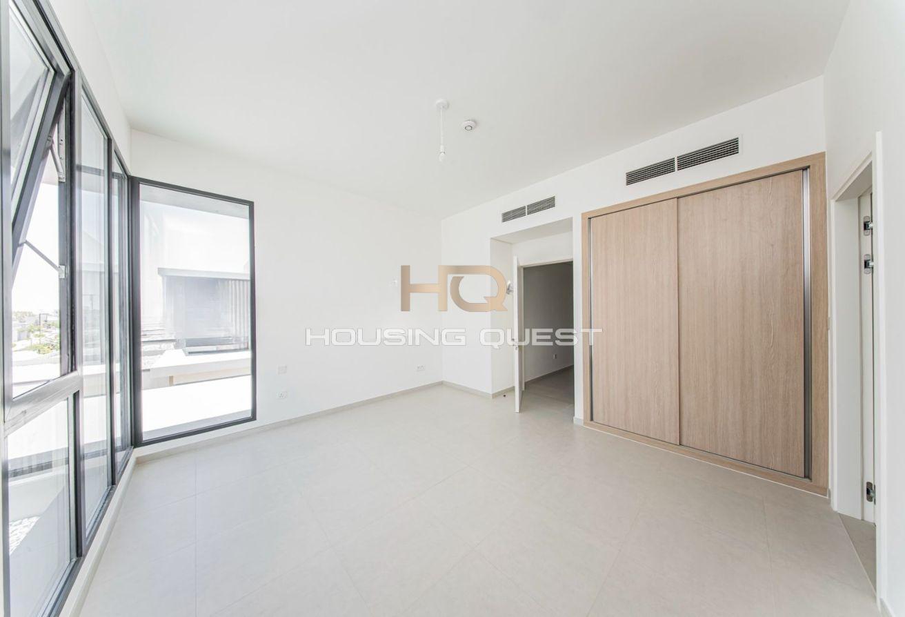 4 Bed+Maid | Corner Unit | Prime Location photo 5