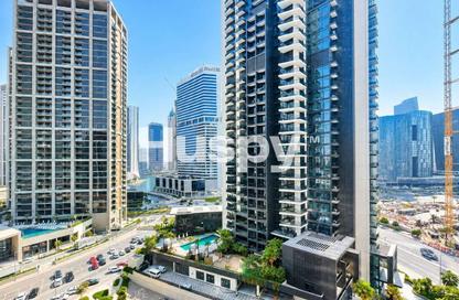 Office Space - Studio - 1 Bathroom for rent in The Binary Tower - Business Bay - Dubai