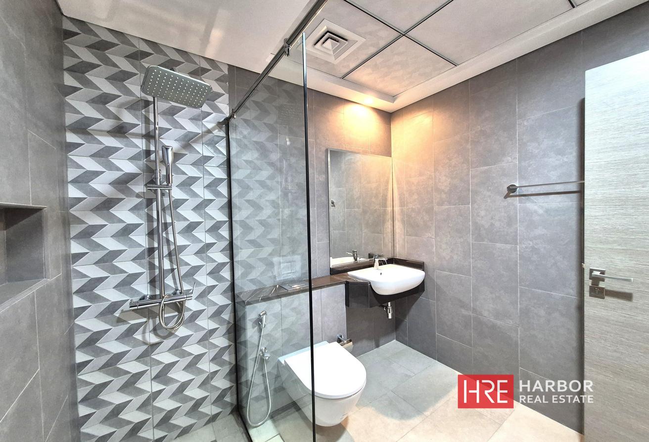 Spacious Studio | Private Balcony | Move-in Ready photo 12