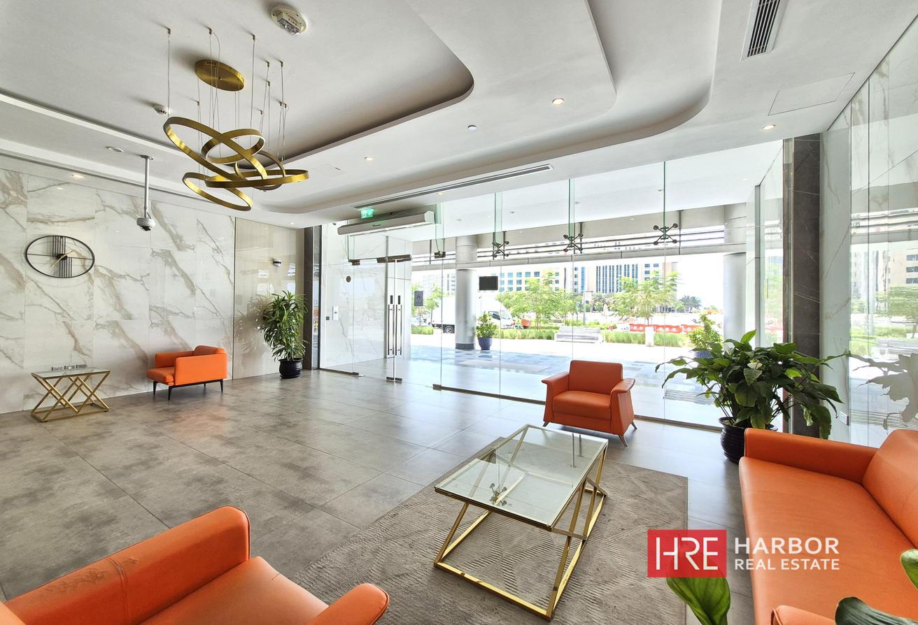 Spacious Studio | Private Balcony | Move-in Ready photo 18