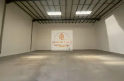 مستودع - استوديو - 1 حمام للايجار في أم الثعوب - أم القيوين