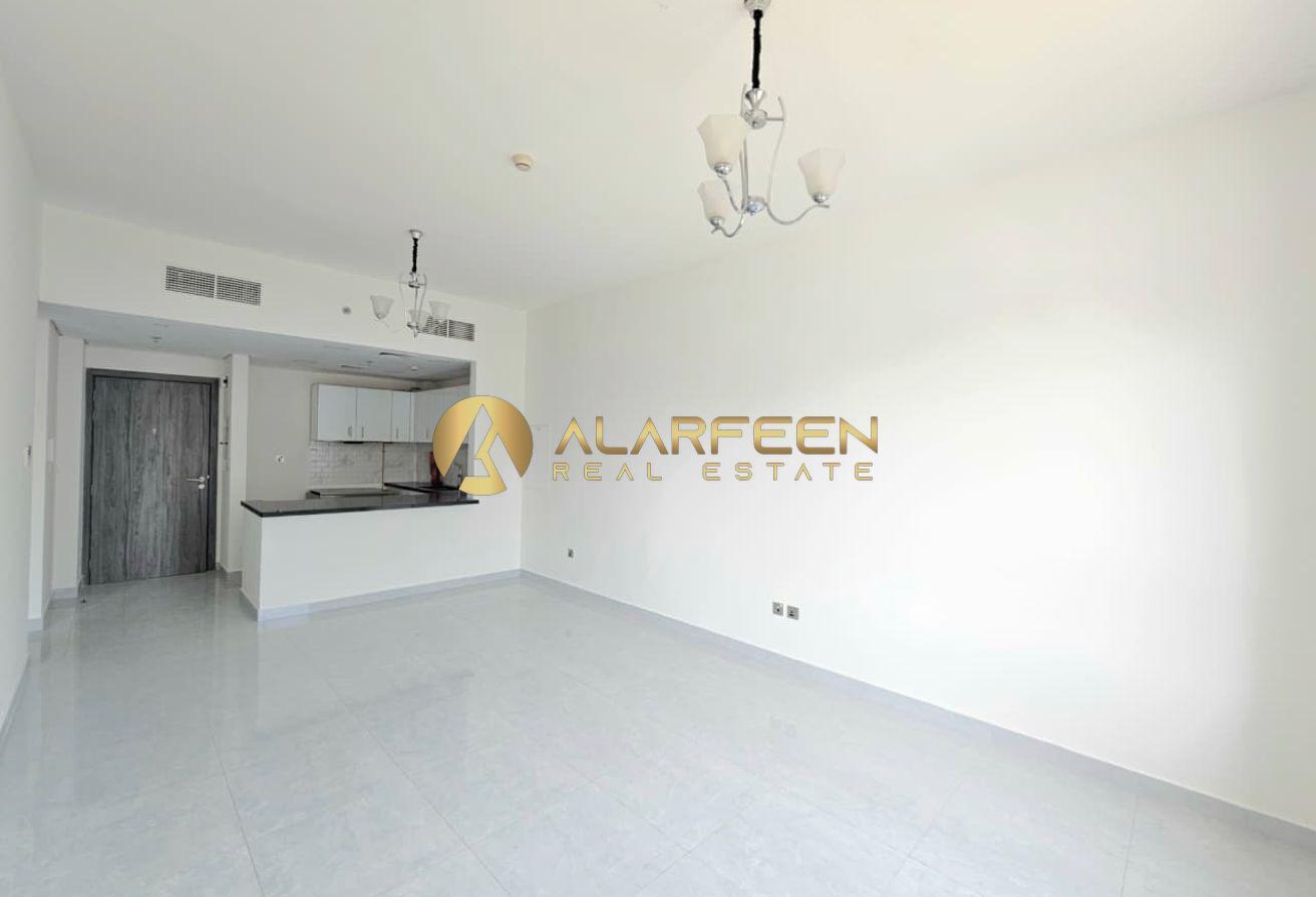 Spacious 2Br | Unfurnished | Ready to Move photo 3