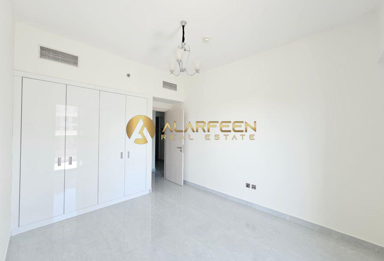 Spacious 2Br | Unfurnished | Ready to Move photo 8