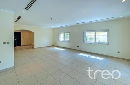Villa - 3 Bedrooms - 4 Bathrooms for rent in Legacy Large - Legacy - Jumeirah Park - Dubai