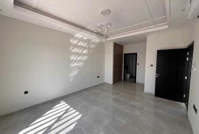 130657182 - Property Image 2