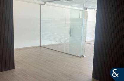 Office Space - Studio for rent in The Burlington - Business Bay - Dubai