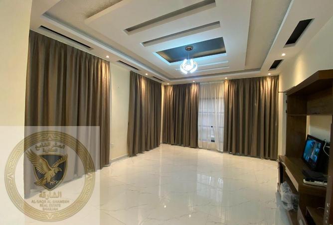 120161942 - Property Image 2