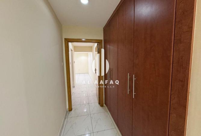 76977051 - Property Image 3