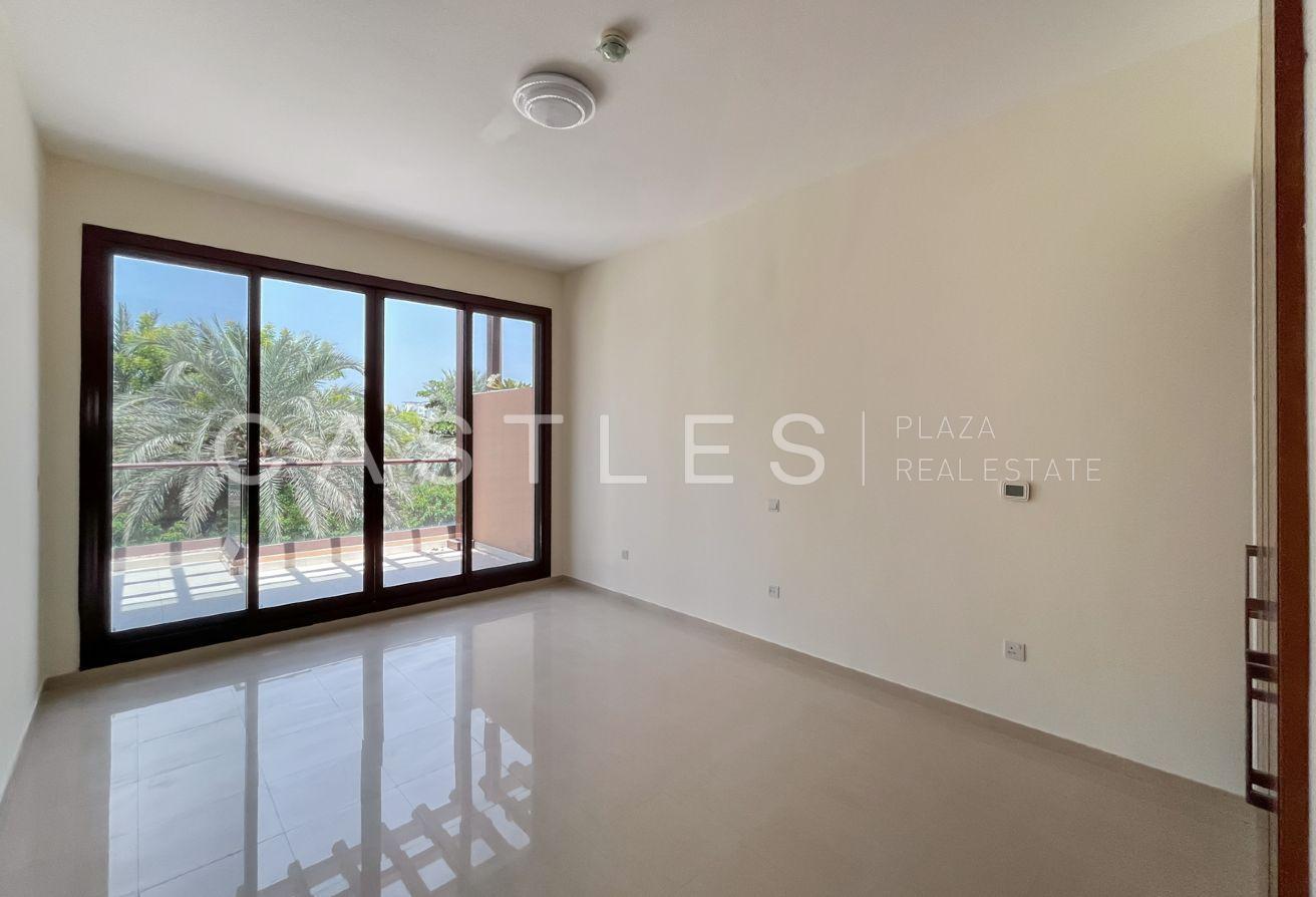 Lake View | Partially Upgraded | For Rent photo 18