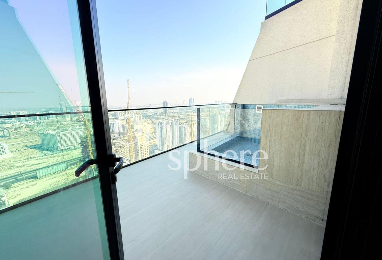 Open View | Highest Floor | Multiple Cheques photo 7