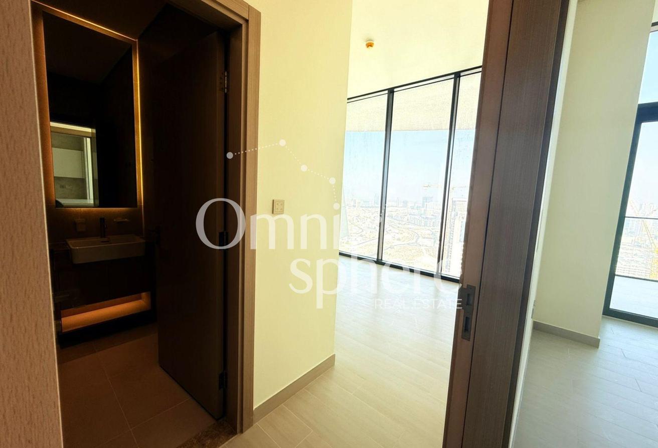 Open View | Highest Floor | Multiple Cheques photo 5