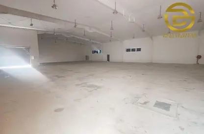 Warehouse - Studio - 4 Bathrooms for rent in Al Quoz Industrial Area 1 - Al Quoz Industrial Area - Al Quoz - Dubai
