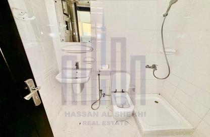 Staff Accommodation - Studio - 3 Bathrooms for rent in Muweileh Community - Muwaileh Commercial - Sharjah