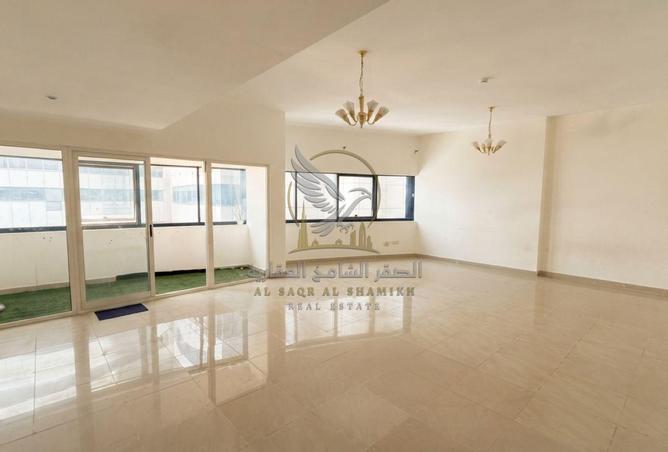 137437171 - Property Image 2
