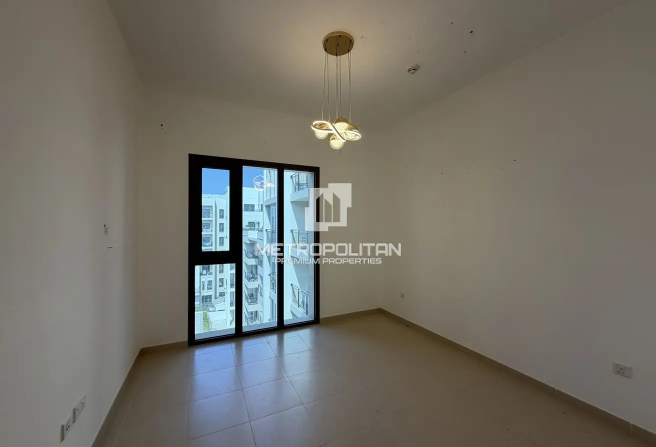 166074381 - Property Main Image