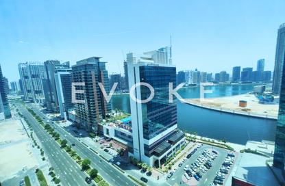 Office Space - Studio - 1 Bathroom for rent in The Prime Tower - Business Bay - Dubai