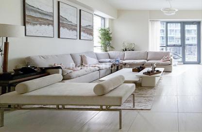Apartment - 1 Bedroom - 2 Bathrooms for sale in Bahwan Tower Downtown - Downtown Dubai - Dubai