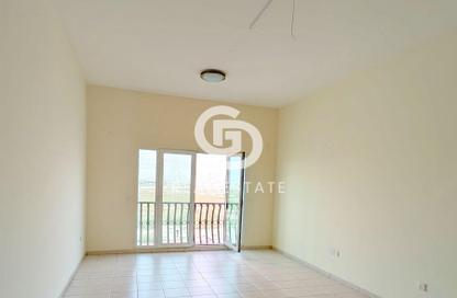 شقة - 2 غرف نوم - 3 حمامات للايجار في المبنى 153 - طراز حديث - ديسكفري جاردنز - دبي شقة - 2 غرف نوم - 3 حمامات للايجار في المبنى 153 - طراز حديث - ديسكفري جاردنز - دبي