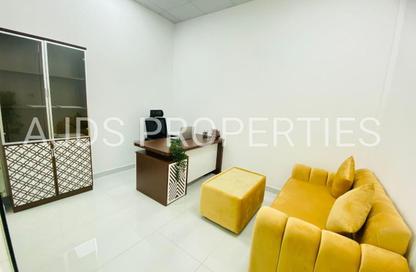 Office Space - Studio - 1 Bathroom for rent in Red Avenue - Al Garhoud - Dubai