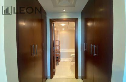Apartment - 1 Bedroom - 2 Bathrooms for rent in Standpoint Tower 2 - Standpoint Towers - Downtown Dubai - Dubai