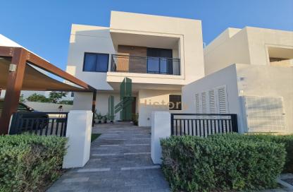Villa - 4 - 5 for sale in Noya Viva - Noya - Yas Island - Abu Dhabi Villa - 4 - 5 for sale in Noya Viva - Noya - Yas Island - Abu Dhabi