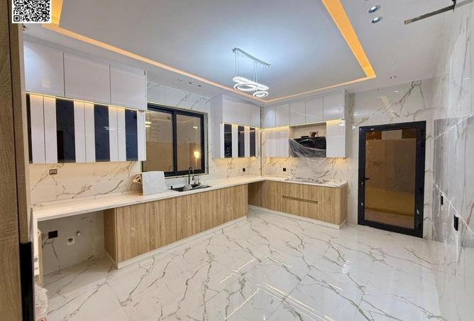 88334642 - Property Image 2