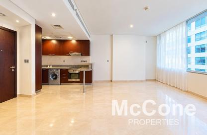 Apartment - 1 - 2 for rent in Sky Gardens - DIFC - Dubai