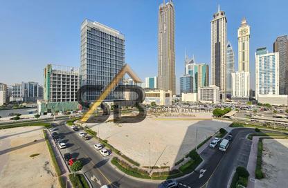 Apartment - 1 Bedroom - 2 Bathrooms for rent in Jumeirah Garden City - Al Satwa - Dubai
