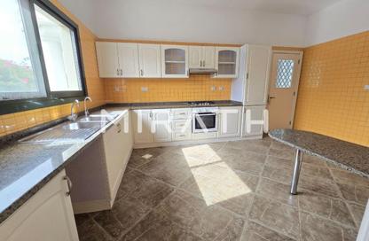 Villa - 5 Bedrooms - 5 Bathrooms for rent in Jumeirah 3 Villas - Jumeirah 3 - Jumeirah - Dubai