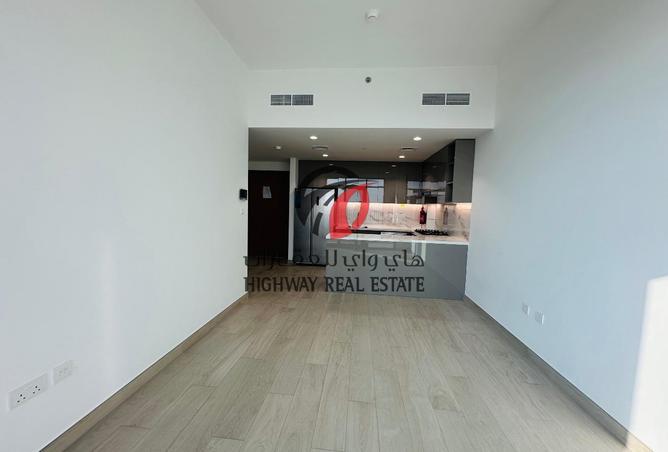 16018200 - Property Image 2