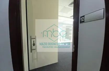 Office Space - Studio - 4 Bathrooms for rent in Corniche Tower - Corniche Road - Abu Dhabi