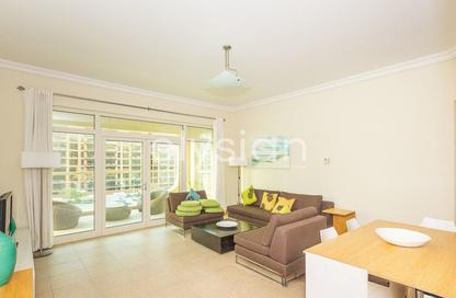 Apartment - 4 Bedrooms - 3 Bathrooms for rent in Al Das - Shoreline Apartments - Palm Jumeirah - Dubai