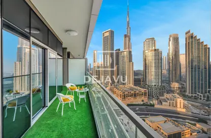 Apartment - 2 Bedrooms - 3 Bathrooms for rent in Paramount Tower Hotel  and  Residences - Business Bay - Dubai