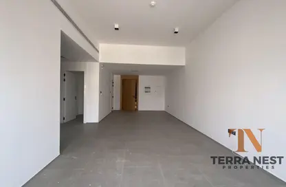 شقة - 2 غرف نوم - 2 حمامات للايجار في مبني س ه 1 - منطقة 14 - قرية جميرا الدائرية - دبي