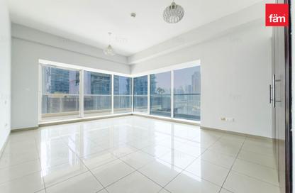 Apartment - 2 - 3 for rent in Emirates Crown - Dubai Marina - Dubai