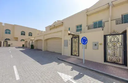 Villa - 4 Bedrooms - 5 Bathrooms for rent in Al Barsha 1 Villas - Al Barsha 1 - Al Barsha - Dubai