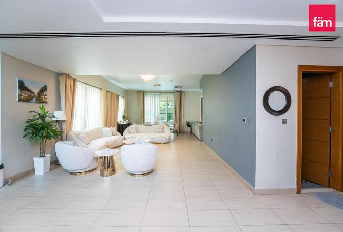 93137232 - Property Main Image