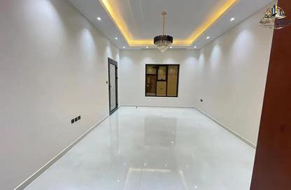 Villa - 5 - 7 for rent in Al Zaheya Gardens - Al Zahya - Ajman