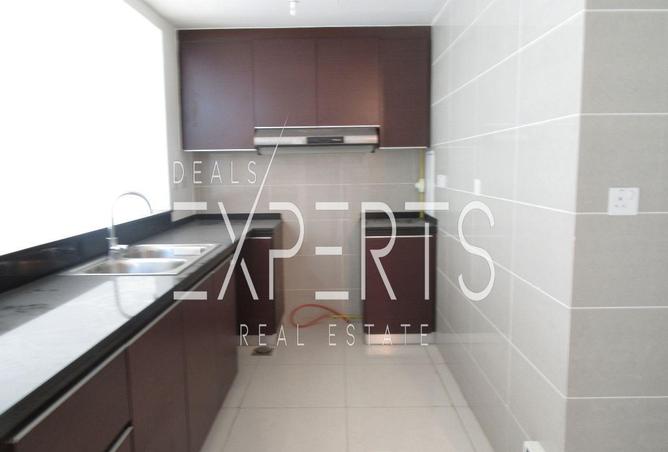 53573890 - صورة العقار 3