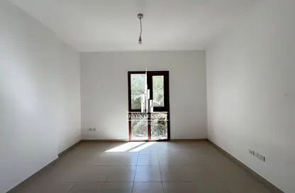 شقة - 1 حمام للايجار في 3B شقق زهرا بريث - زهرة بريز أبارتمنتس 3 - شقق زهرة النسيم - تاون سكوير - دبي