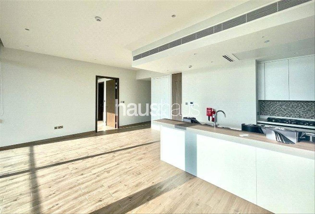 Full Marina View | Unfurnished | High Floor photo 5