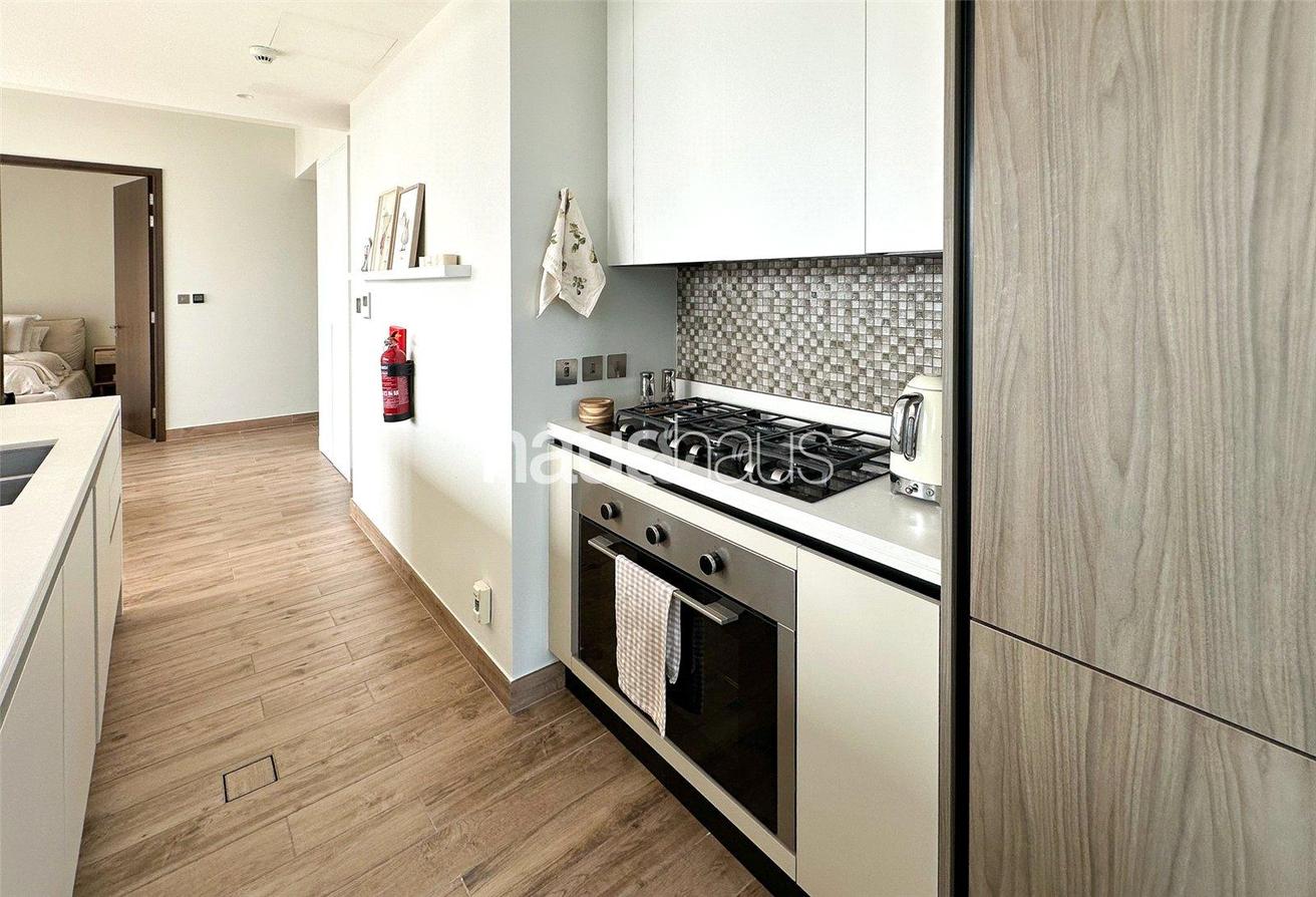 Full Marina View | Unfurnished | High Floor photo 7