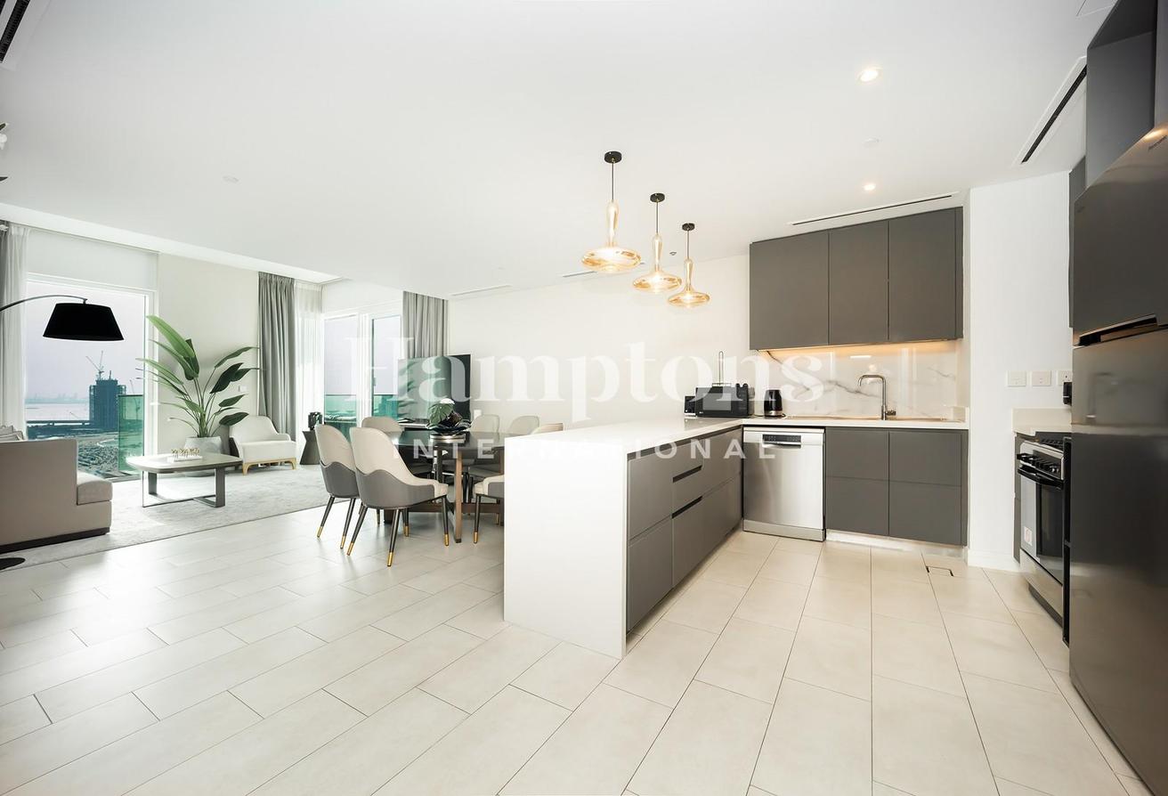 Fully Furnished | Sunset Ocean View | Mid Floor photo 4